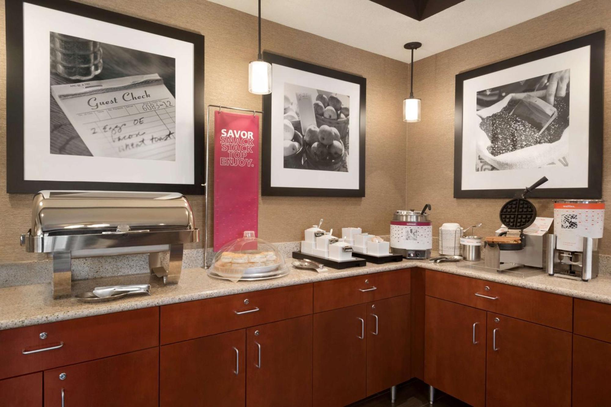 Hampton Inn Battle Creek Bagian luar foto